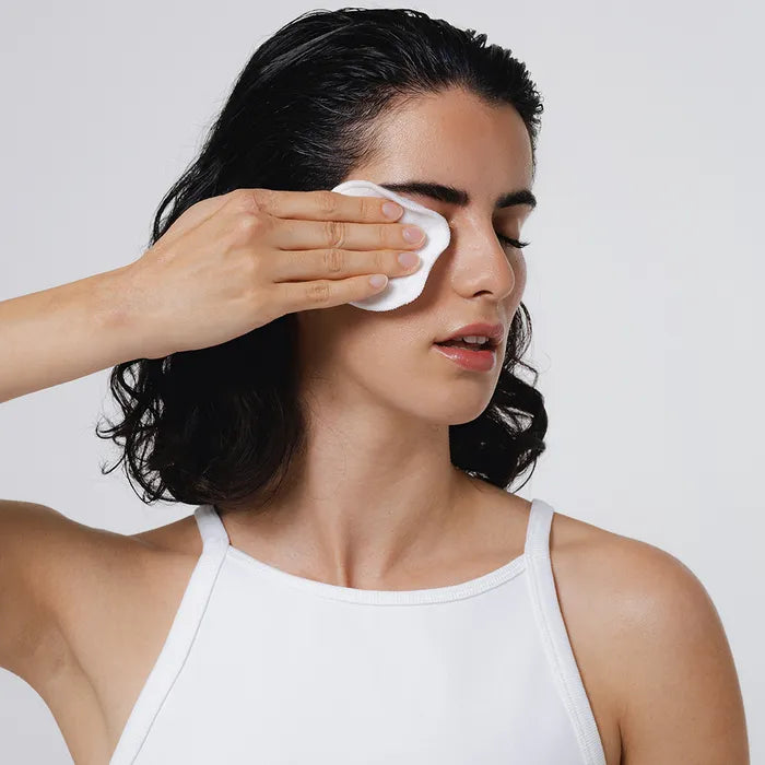 The Cleansing Expert Bi-Phase Makeup Remover Eyes & Lips 150ml