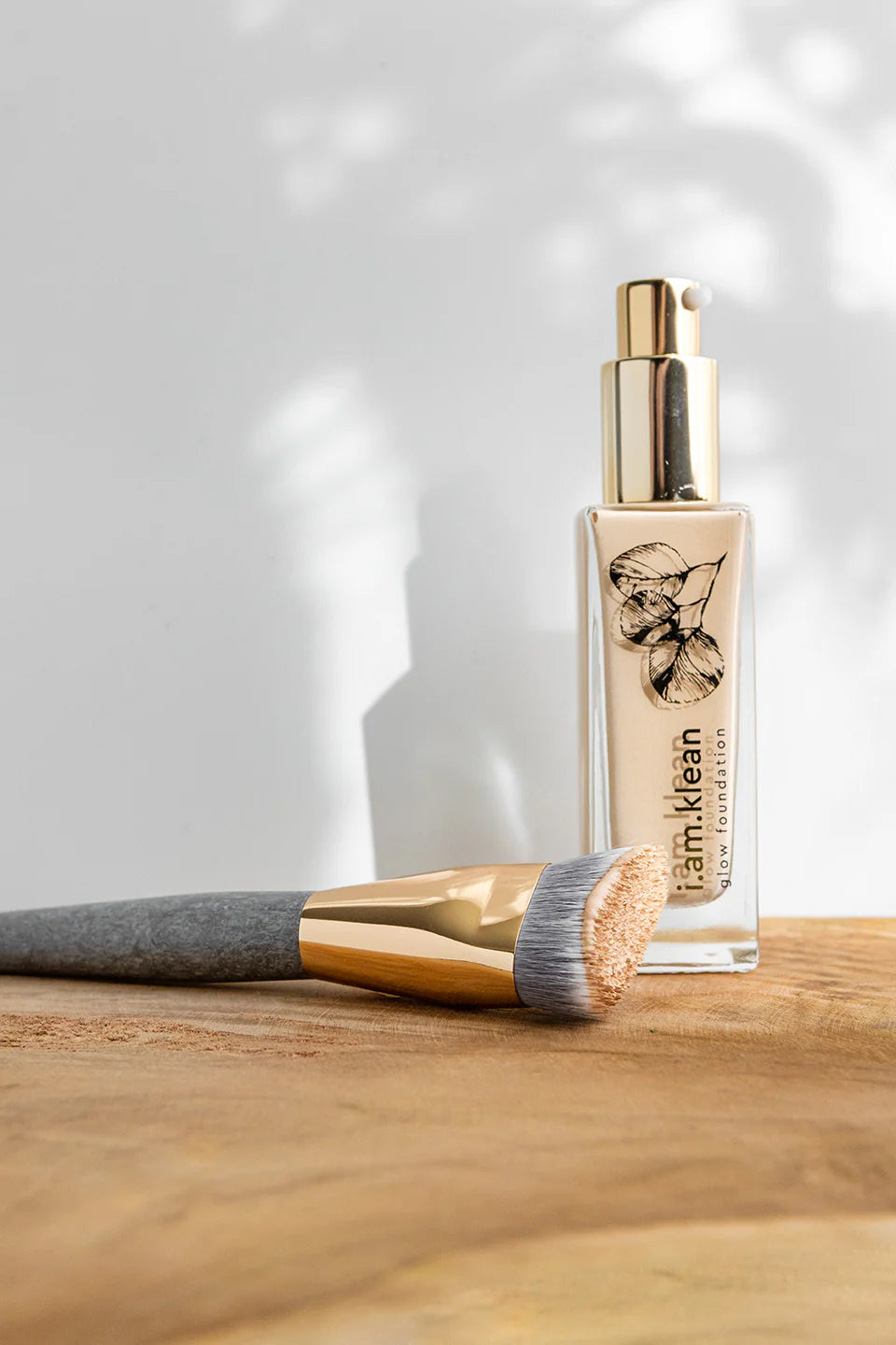 Foundation brush 3