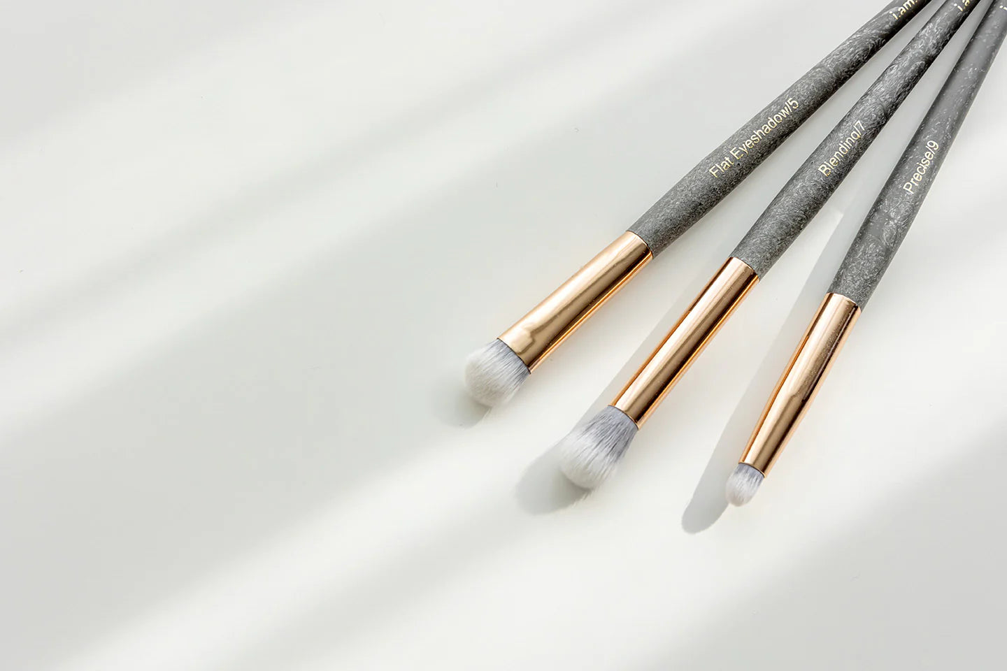 Flat eyeshadow brush 5